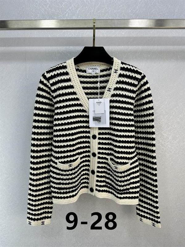 Chanel Women's Sweater 118